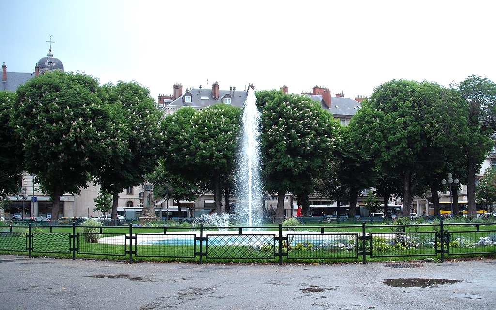 Place de Victor Hugo